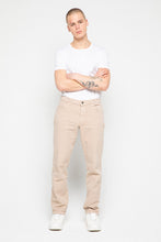 Load image into Gallery viewer, Camel Paulo Jeans (unisex)